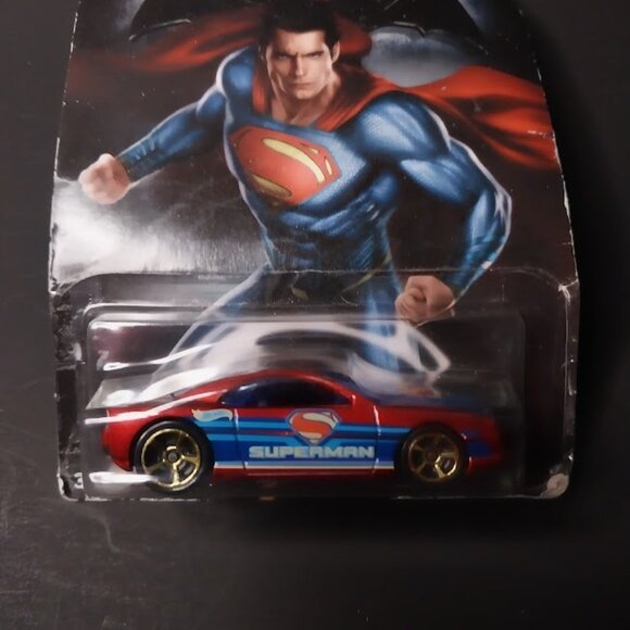 2016 Hot Wheels Batman VS Superman 5/7 Muscle Tone - Picture 4 of 6